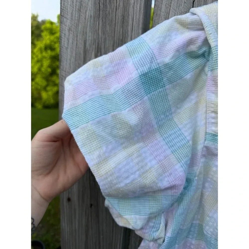 Old Navy smocked create puff